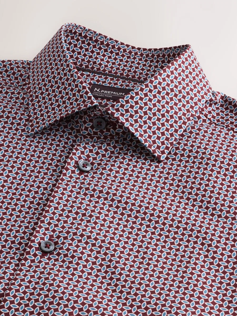 Рубашка Next Regular fit Button Up Shirt 'N. Premium' бордового цвета — фото 3