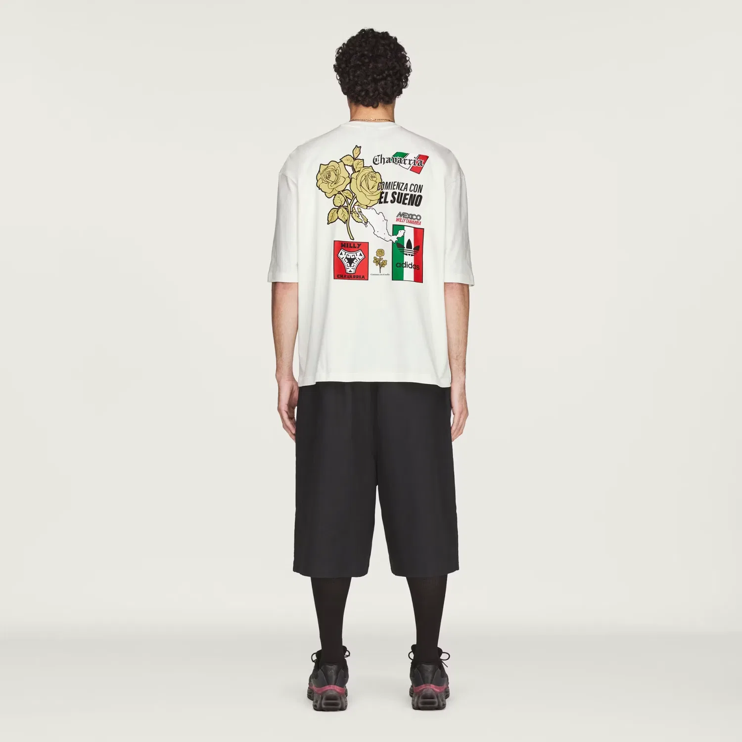 Мужская футболка с графическим принтом Chavarria Graphic Tee Adidas Originals, молочный — фото 3
