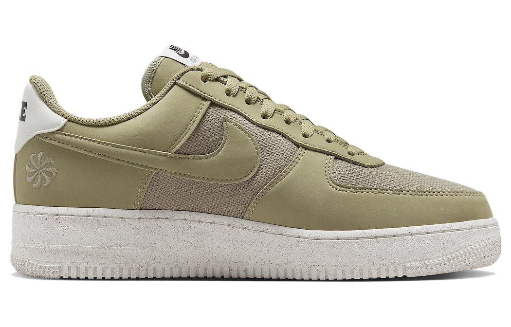 Кроссовки Nike Air Force 1 Low '07 LV8, зеленый/белый — фото 2