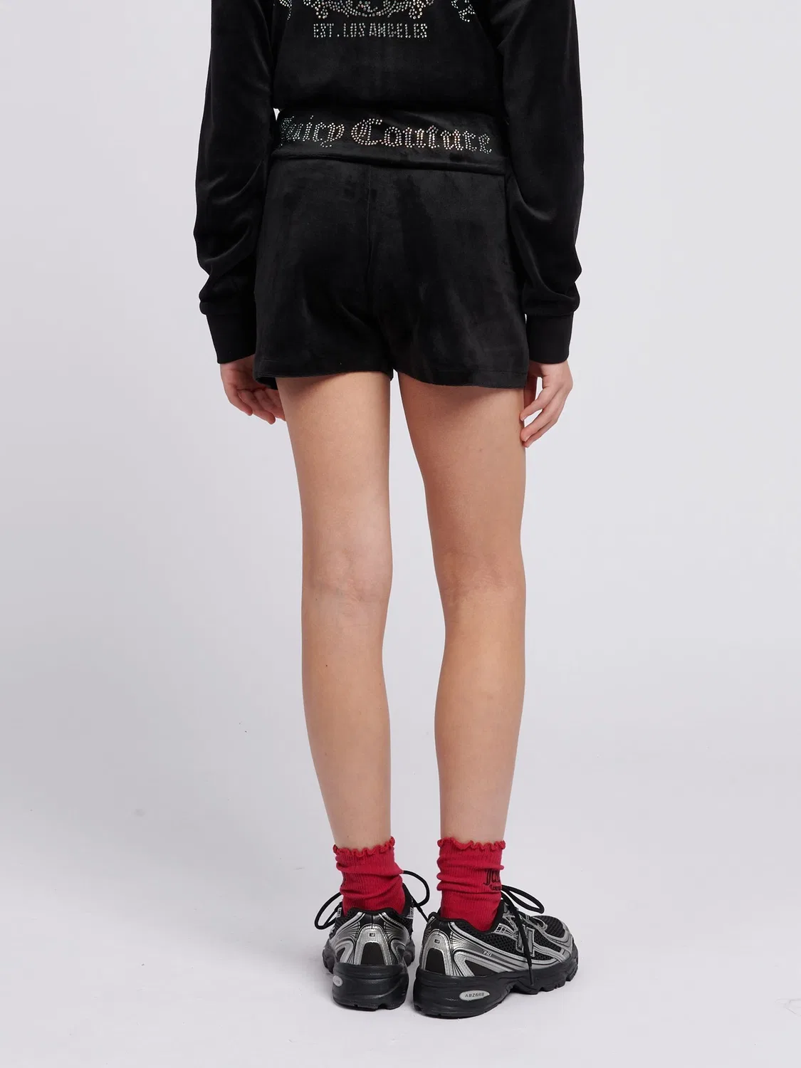 Шорты с отворотом Juicy Couture, черные — фото 3