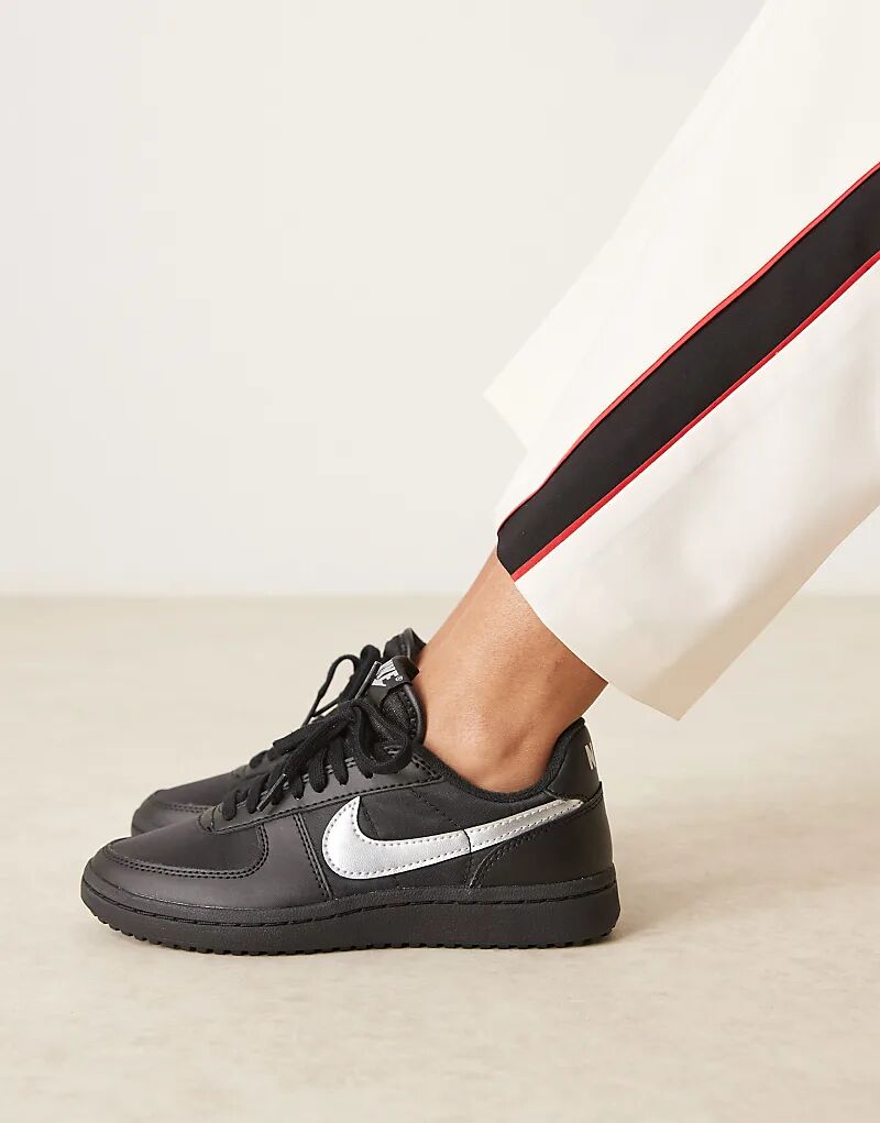 Кроссовки Field General черного и серебристого цвета Nike