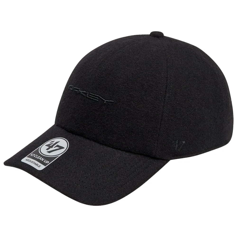 

Бейсболка Oakley Soho Dad LX, черный