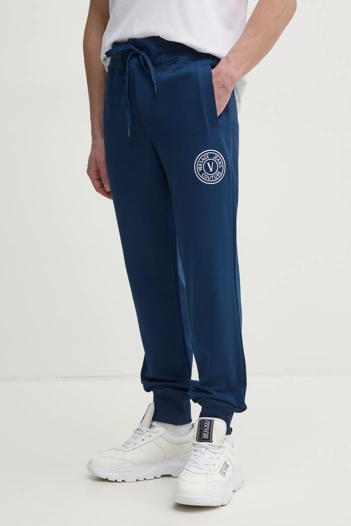 

Спортивные брюки из хлопка Versace Jeans Couture, темно-синий