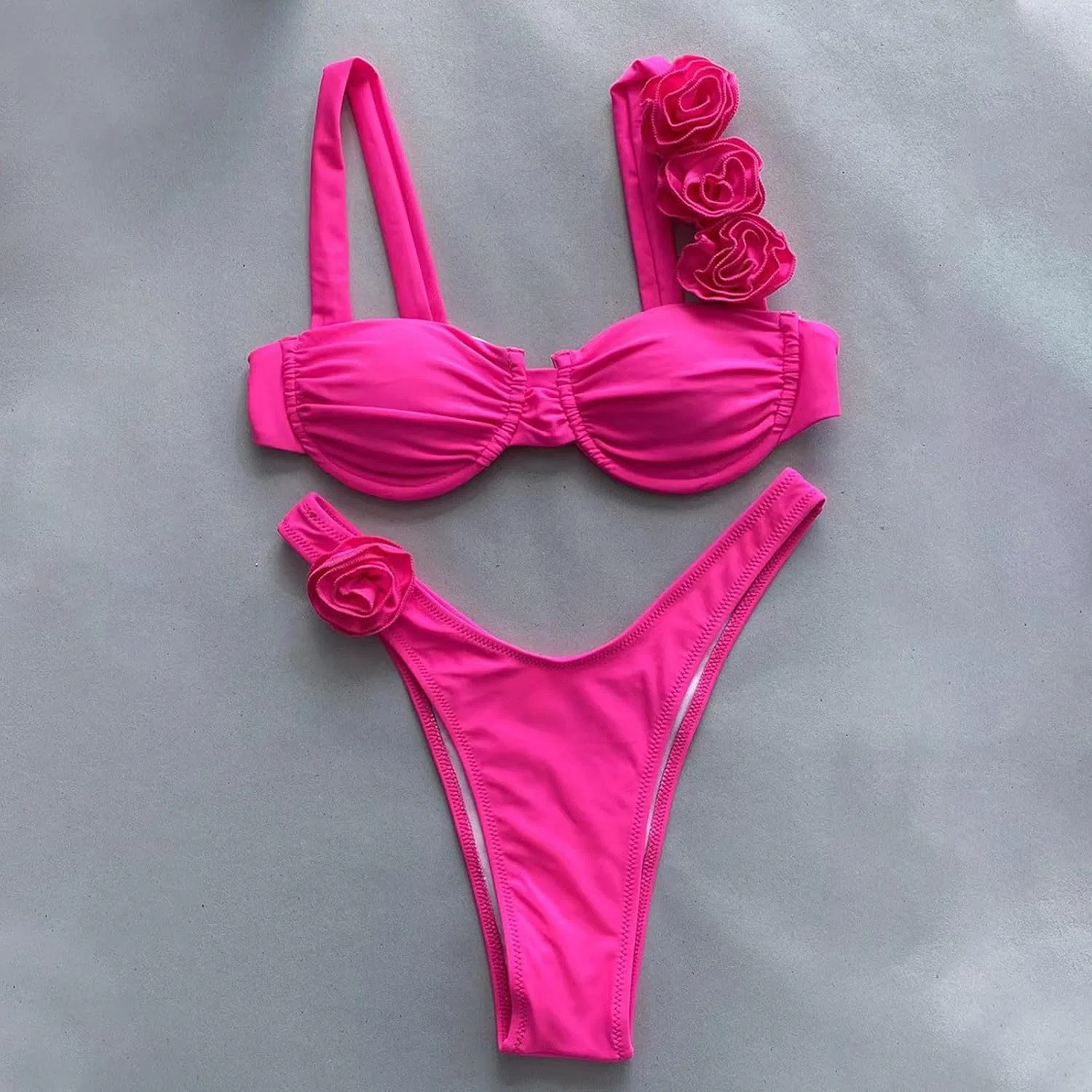 Женский бикини-комплект с 3D розовой аппликацией, Hot Pink — фото 2