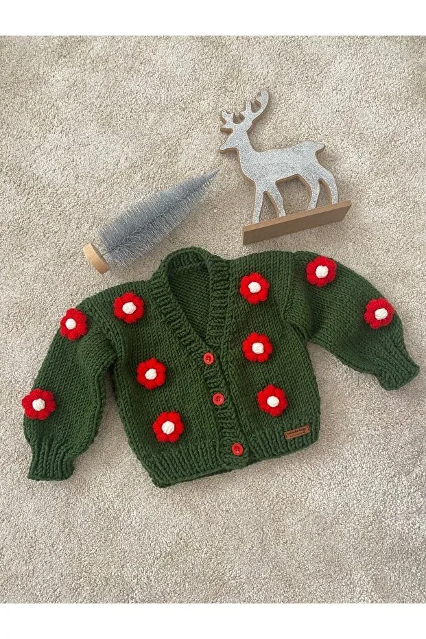 Детский кардиган для девочек с цветочным узором Hand knitted flower detailed christmas colors Nevalin, Green Red White