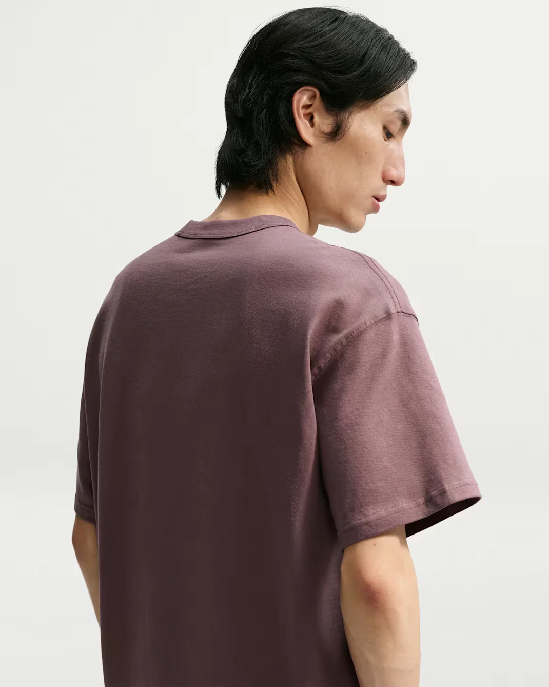 Мужская футболка Nike Sportswear Premium Essentials, Tattoo — фото 2