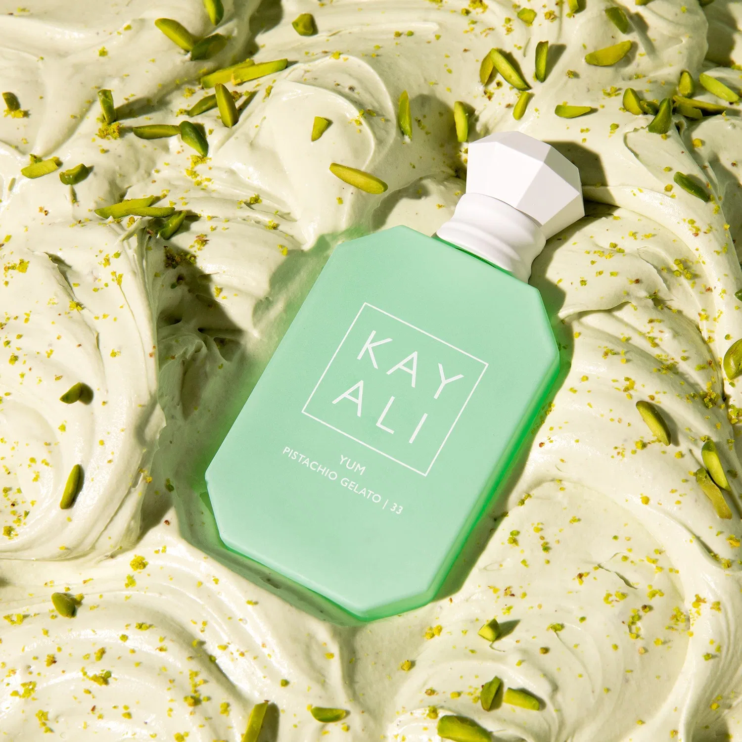 Парфюмерная вода 10 мл с гурманскими нотами Yum Pistachio Gelato 33 KAYALI — фото 2