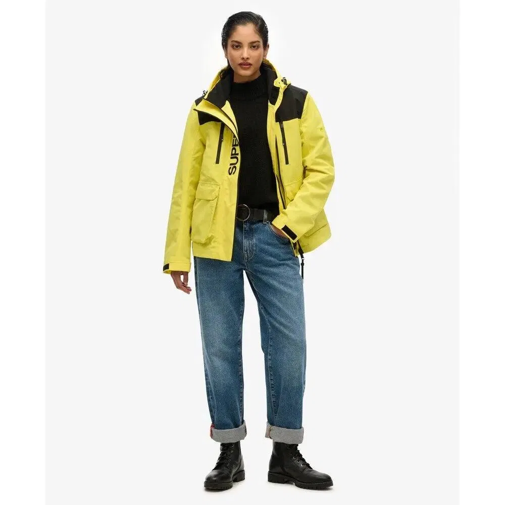 Женская ветровка с принтом Colour Block Ultimate Windbreaker Superdry, Gelb Schwarz — фото 3