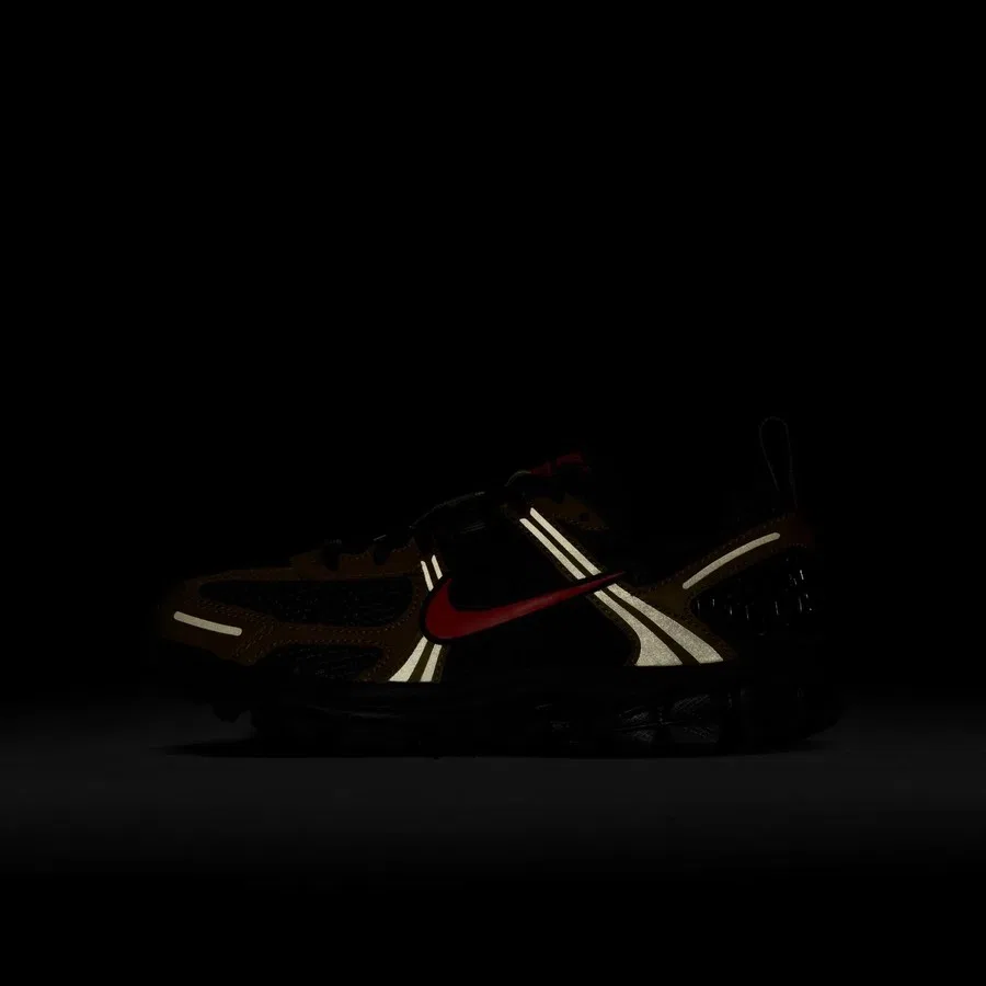 Кроссовки с пеноматериалом Zoom Vomero 5 GS Nike, Черно-белый — фото 3