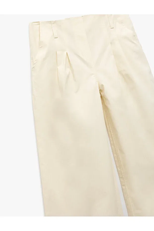 Детские брюки для девочек широкие плиссированные Cotton Pleated Wide Leg Trousers with Pocket Detail Koton, Ecru — фото 3