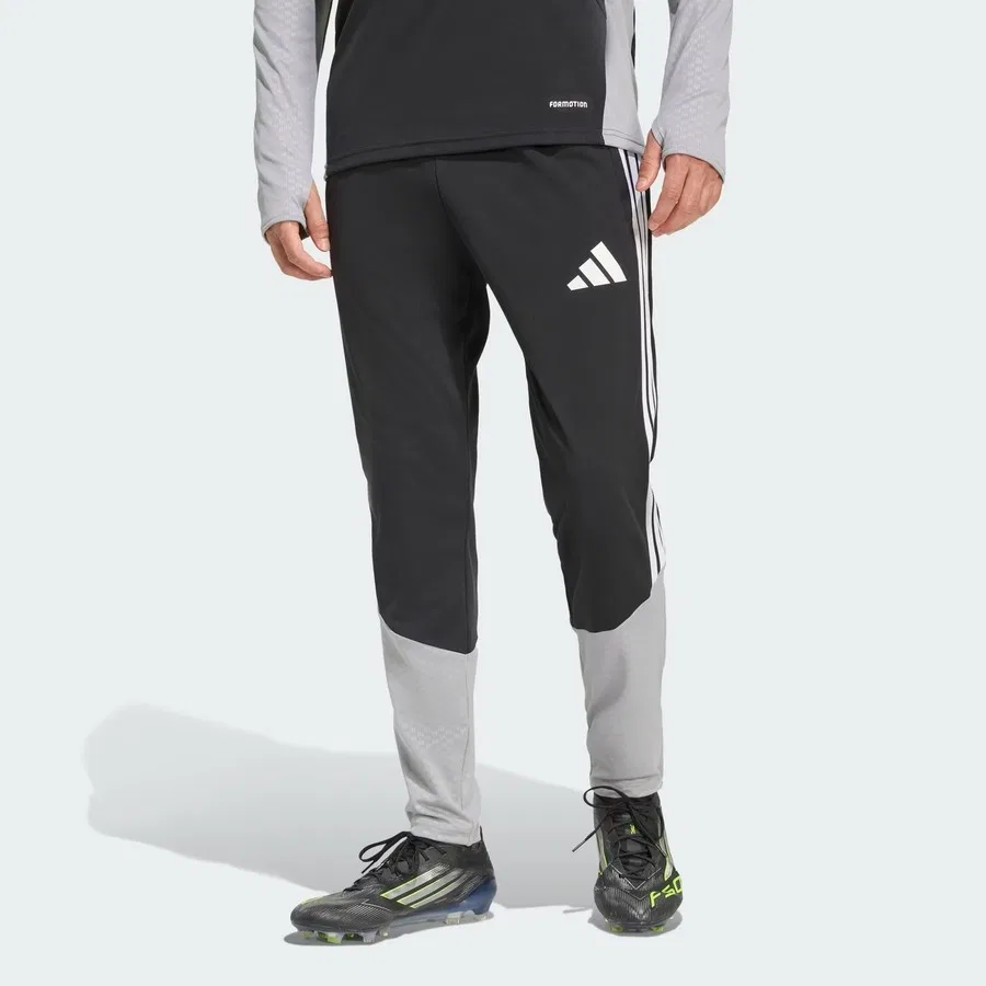Спортивные брюки с зауженным кроем Tiro 26 Competition adidas, Черный
