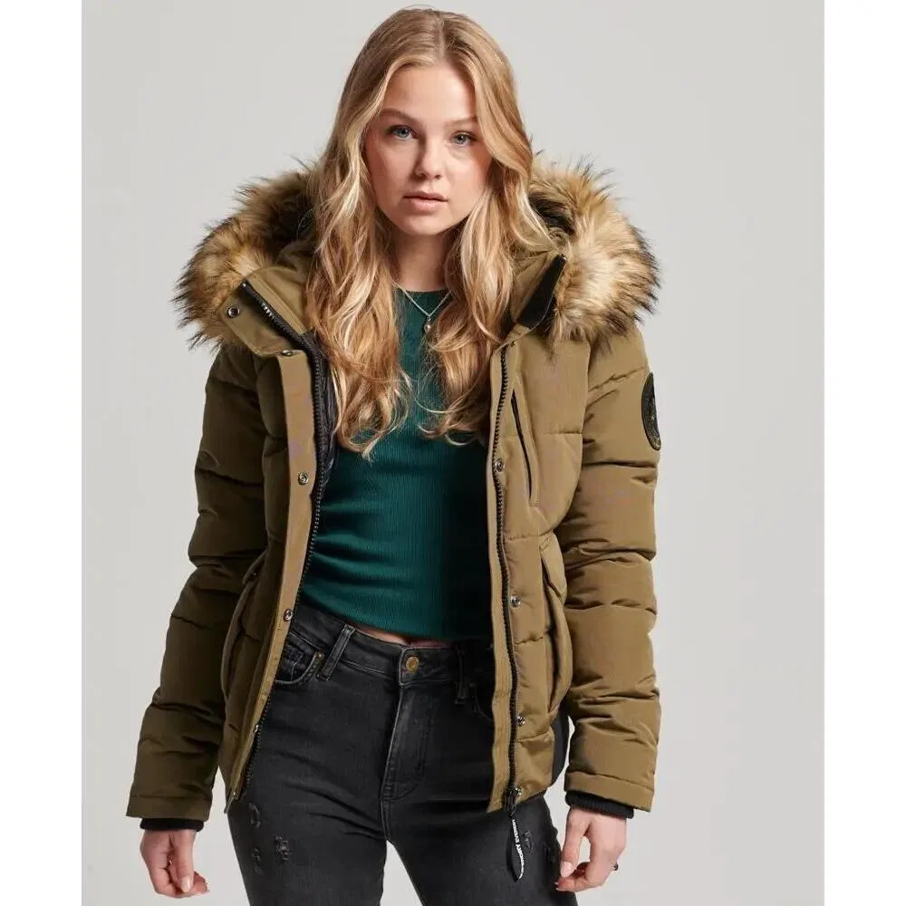 Женская утепленная куртка с капюшоном Everest Superdry, Зеленый — фото 3