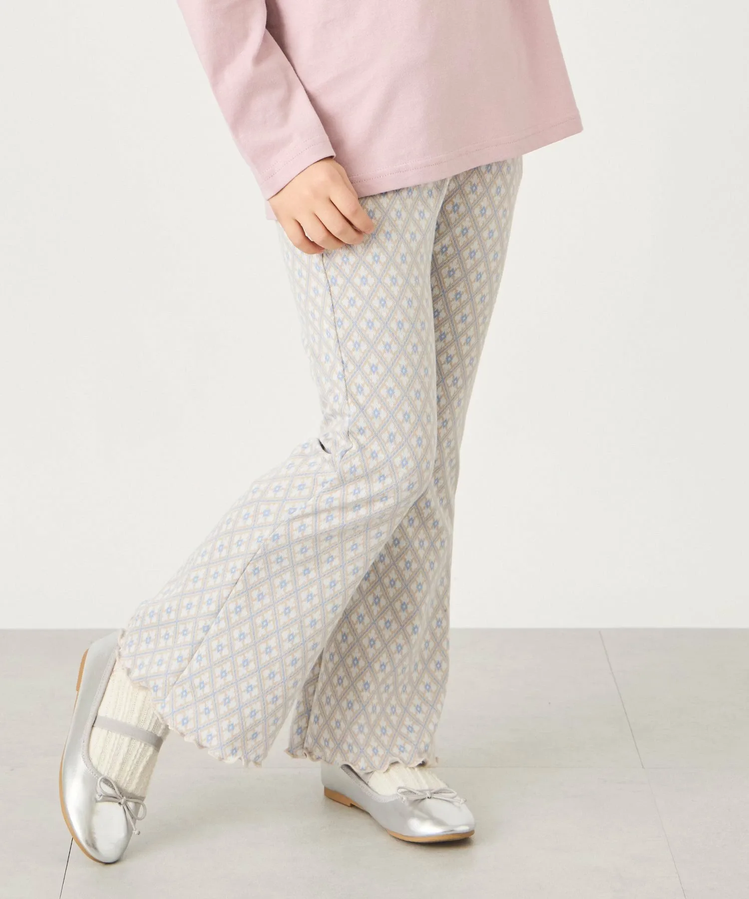 Расклешенные брюки из жаккардовой ткани по всей поверхности Ever Closet, beige