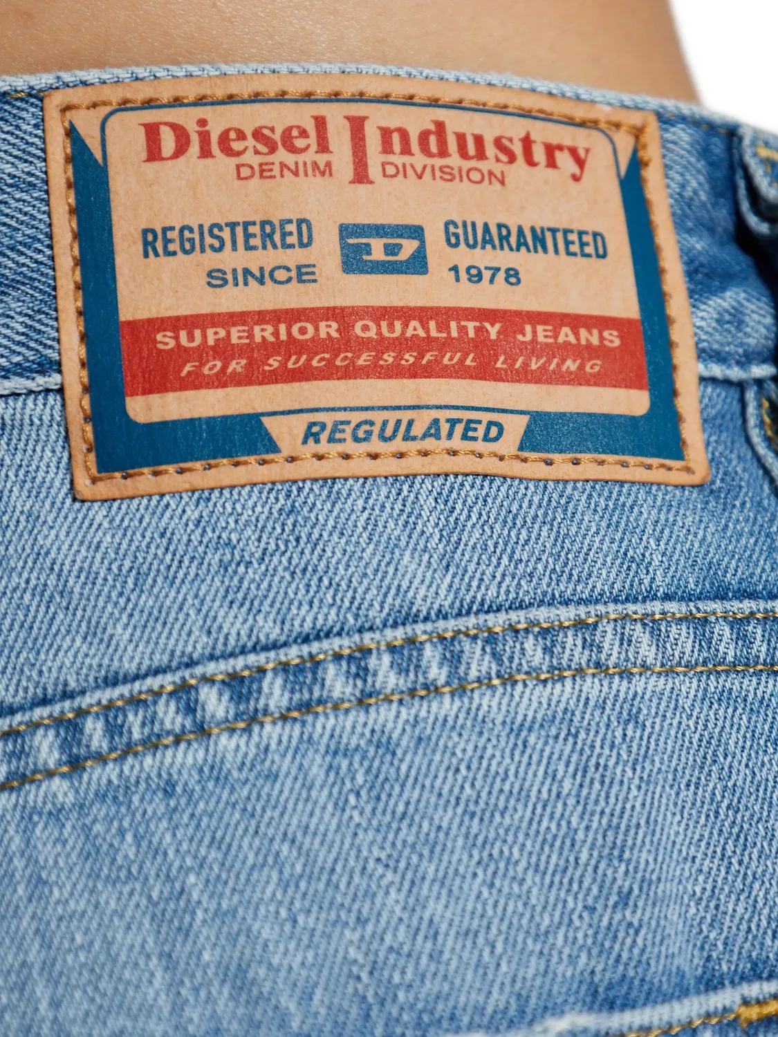 Джинсы 1996 D-Sire с потертостями Diesel, светло-голубой — фото 2