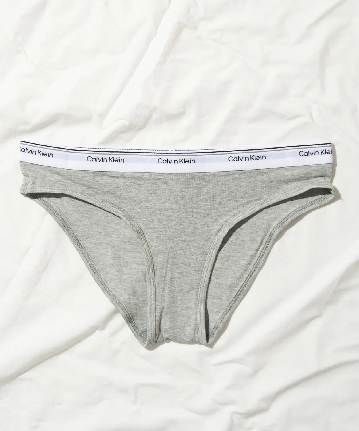 Женские трусы с логотипом, комплект из 3 штук Calvin Klein, Другой 2 — фото 2