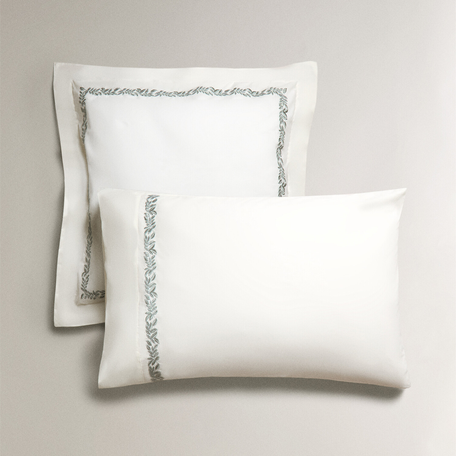 

Наволочка Zara Home Embroidered Leaves, хлопок/полиэстер