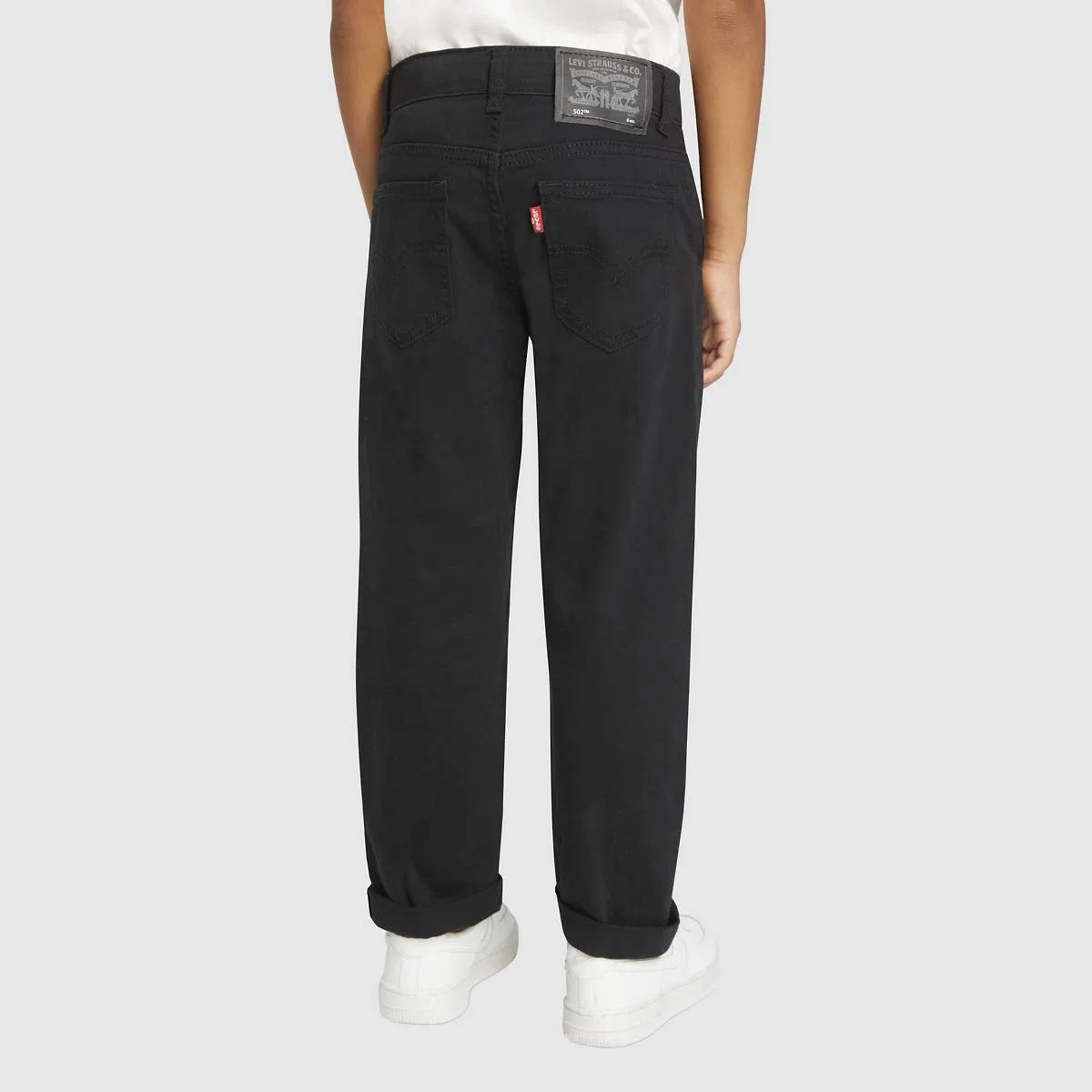 Брюки-Чиносы 502 зауженного кроя для мальчиков, размеры 4-7XL Levi's, Black — фото 3