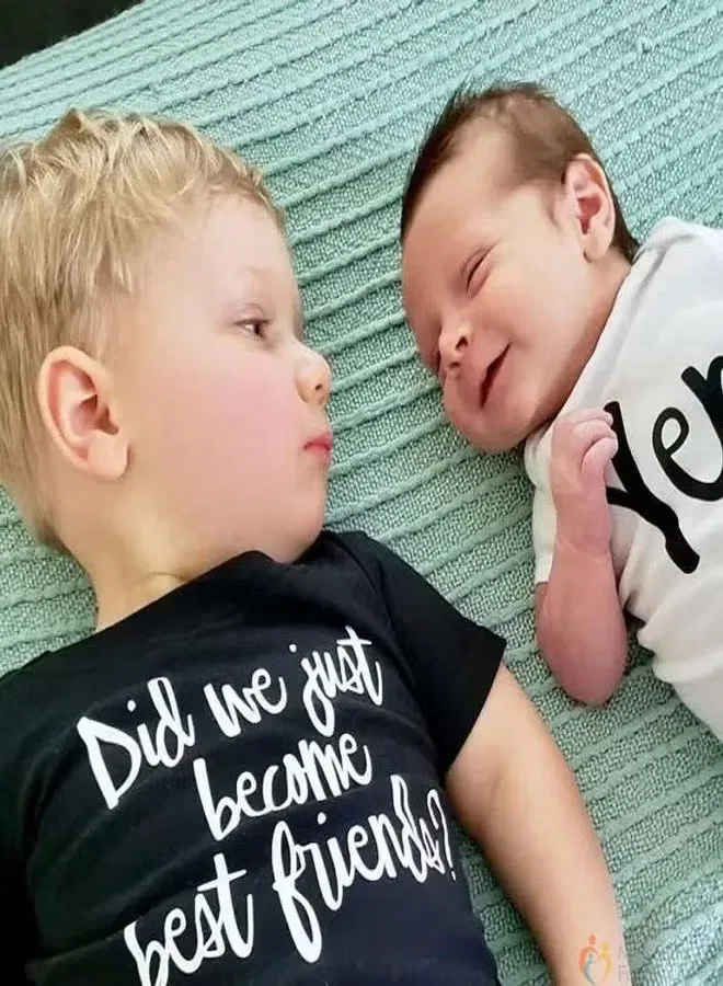 Комплект футболка и боди-комбинезон с принтом Did We Just Become Best Friends Matching Family Outfits, белый