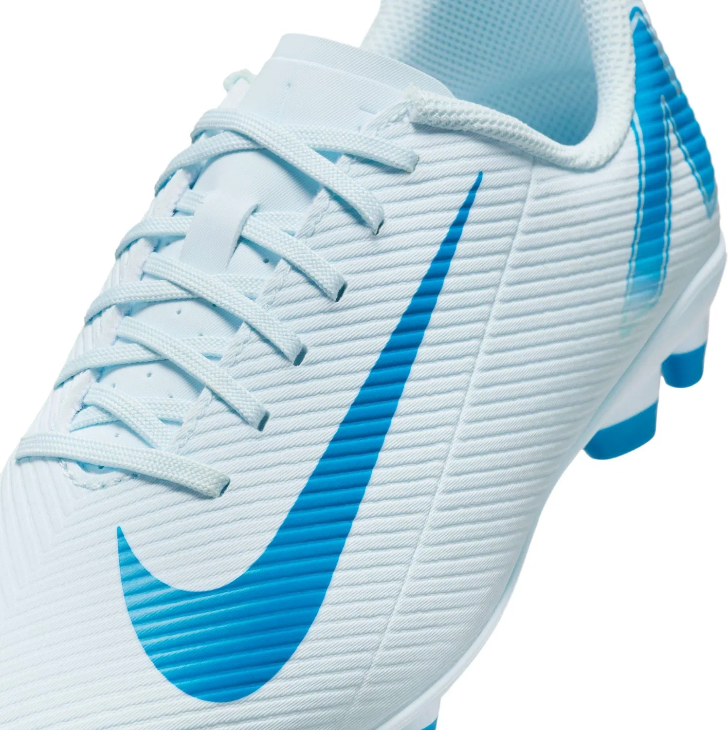 Детские кроссовки для мальчиков с шнуровкой Jr Vapor 16 Club Fg/Mg NIKE, Glacier Blue Black — фото 2