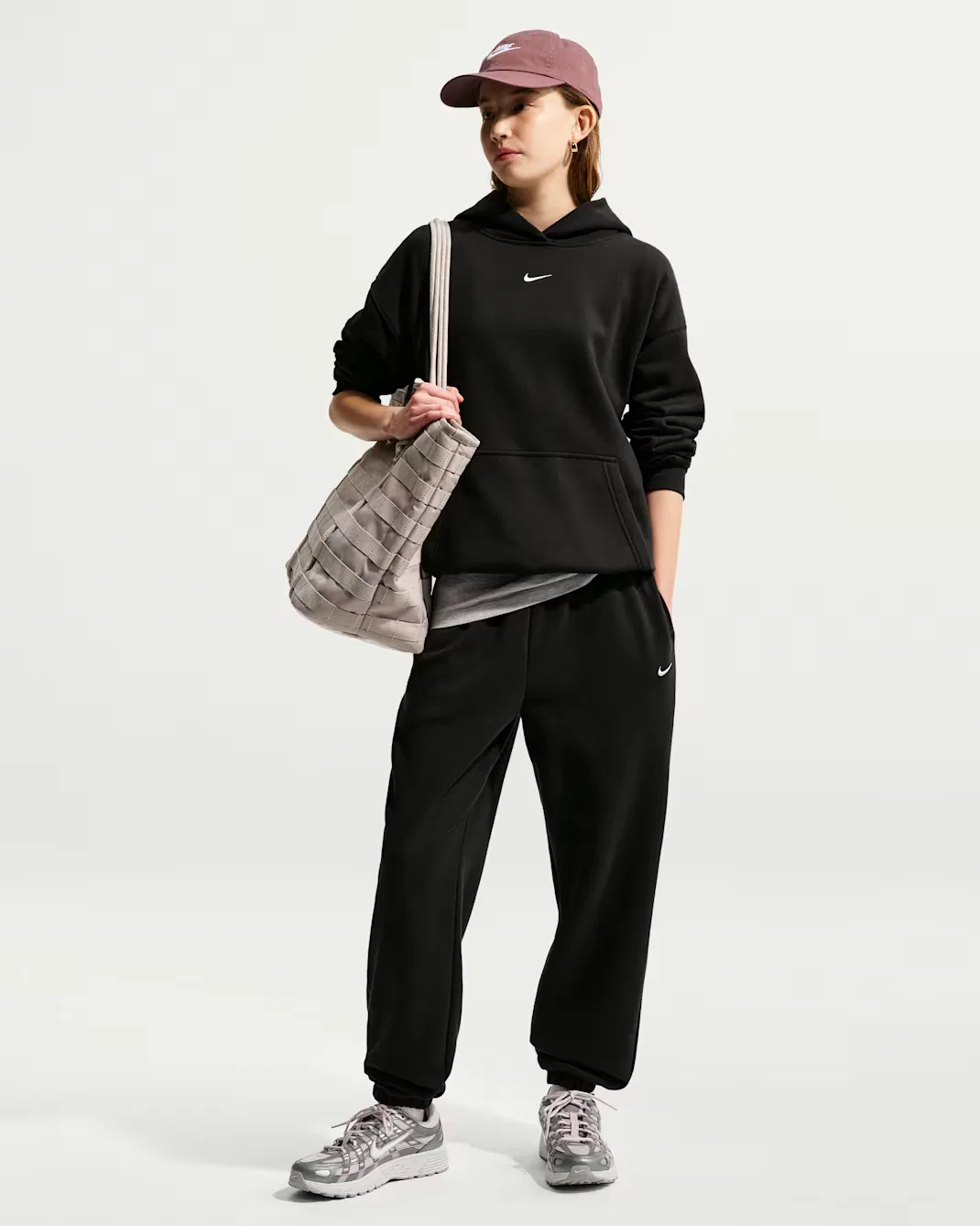 Свободные брюки для девочек Nike Sportswear Studio Fleece, Black/White