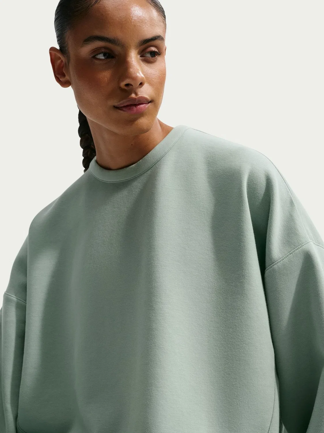 Футболка Nike 24.7 Impossibly Soft Dri-FIT Oversized Crew-Neck, Steam Green — фото 2