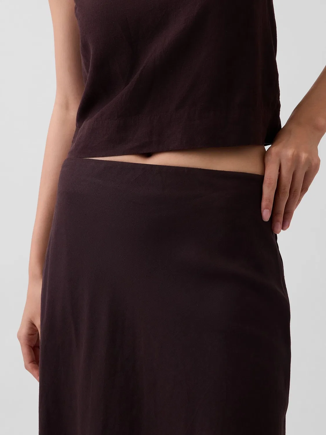 Юбка макси Gap Brown Linen-Blend Maxi Slip Skirt, Коричневый — фото 4