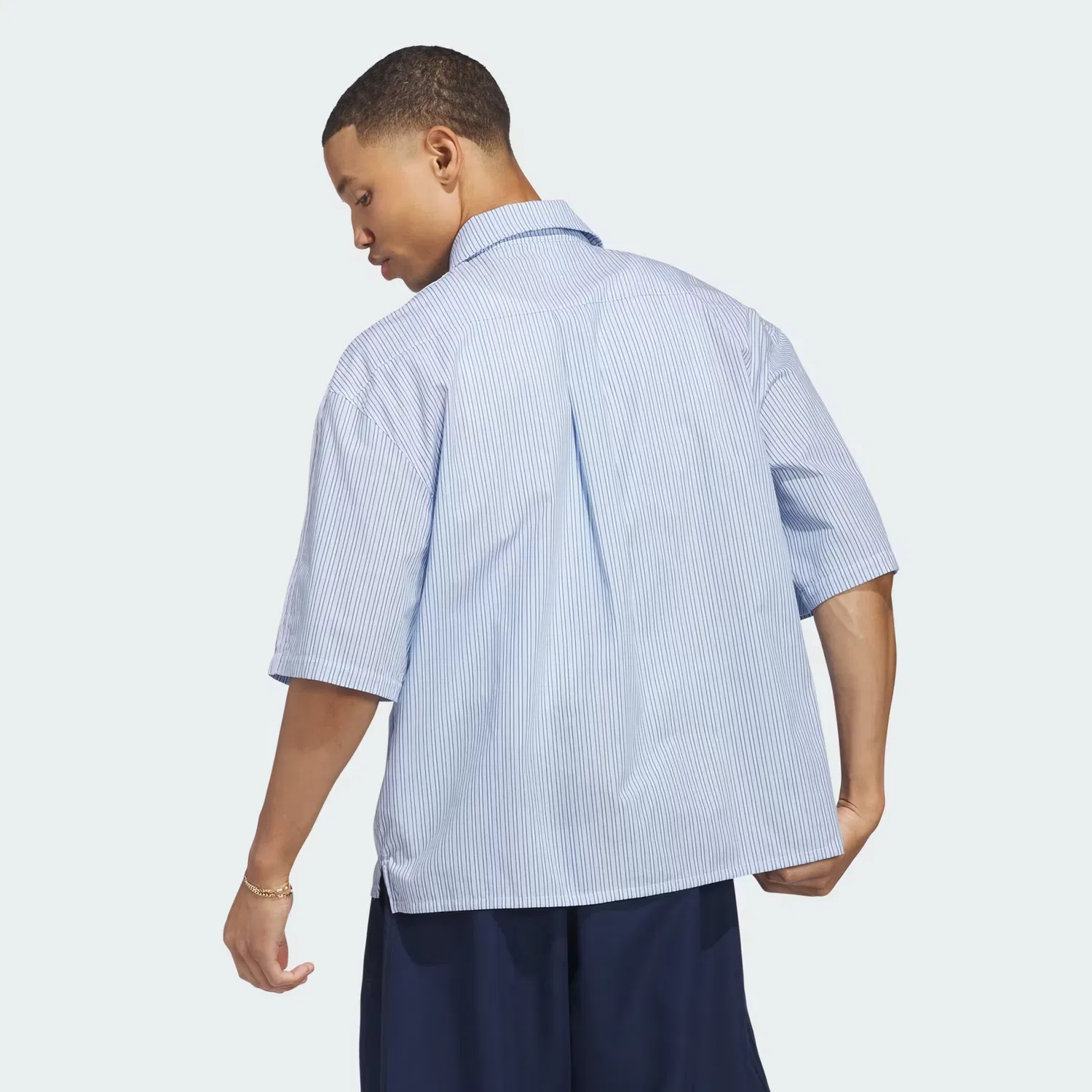 Мужская рубашка с коротким рукавом свободной посадки AOA Button Up Adidas Originals, Night Indigo — фото 2