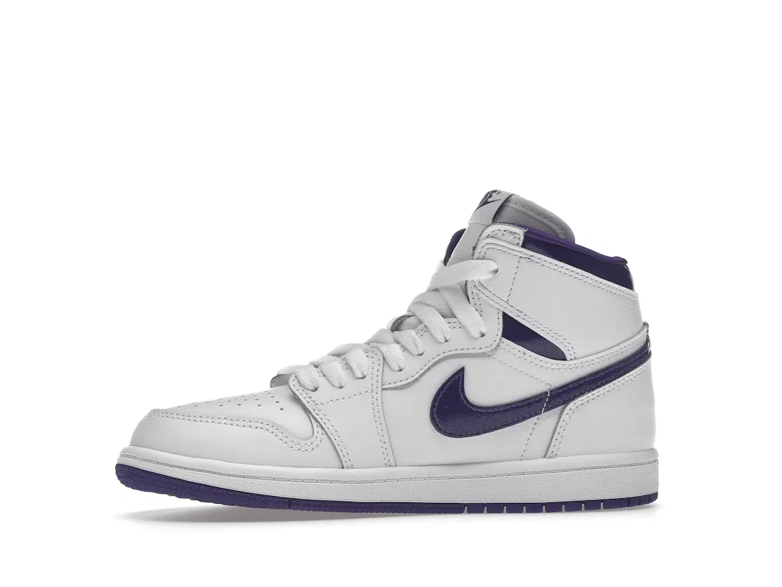Детские кроссовки с высоким верхом Jordan 1 Retro High, White/Court Purple — фото 3