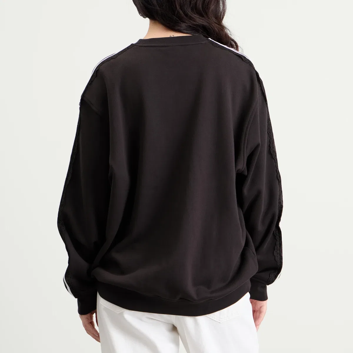 Женский свитшот с кружевными вставками Lace 3 Stripe Crew Adidas, Night Brown — фото 3