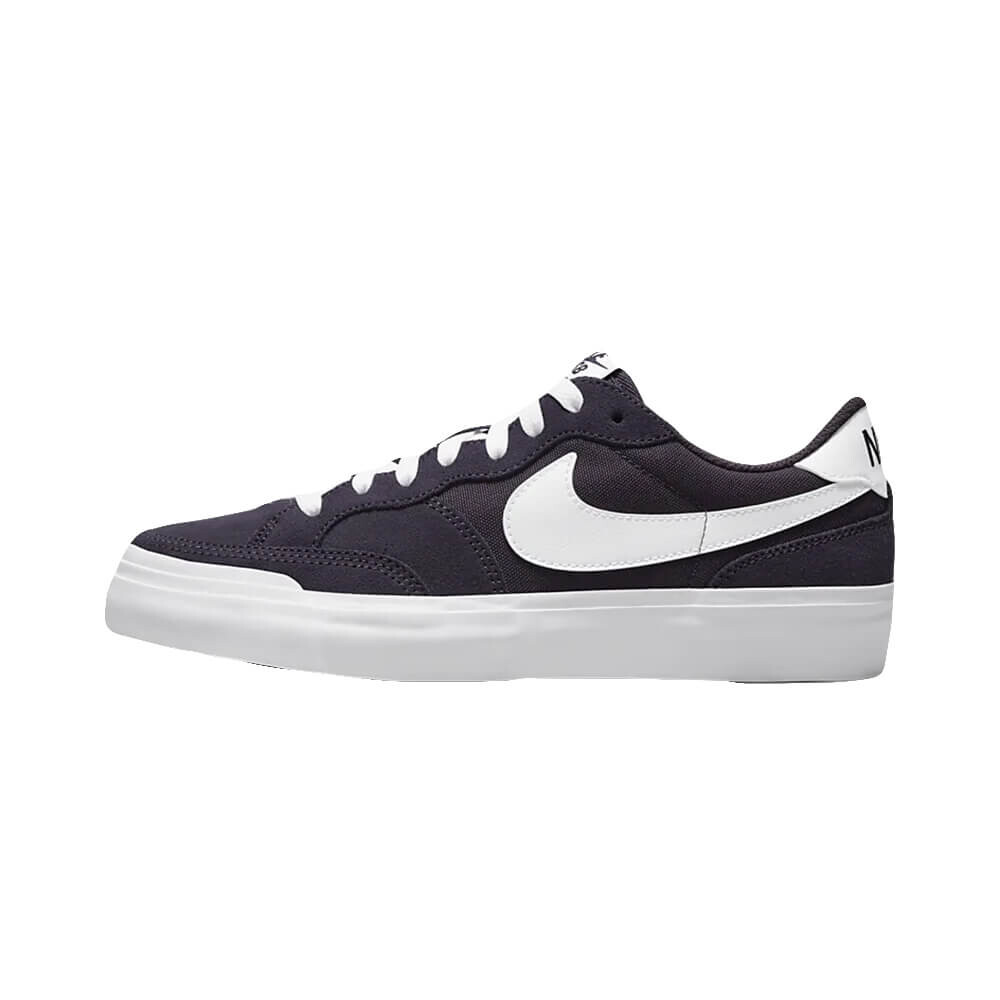 

Скейтерские кеды Nike SB Pogo, чёрный