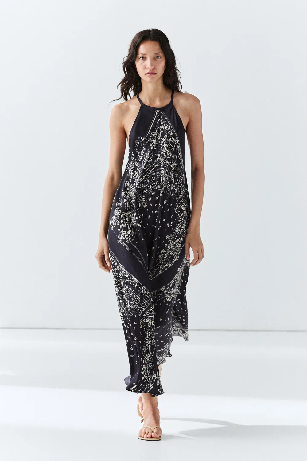 Длинное платье Massimo Dutti Flowing Paisley Halter, синий
