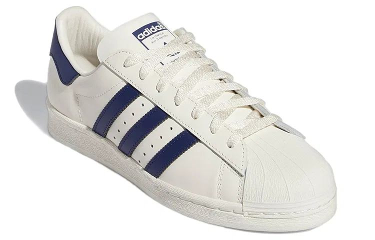 Мужские кроссовки с металлическими деталями Superstar 82 Adidas Originals, White Dark Blue — фото 4
