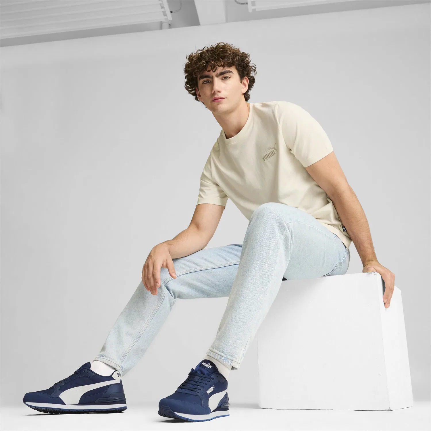 Детские кроссовки с классическим дизайном St Runner Nl PUMA, Club Navy PUMA White V4 — фото 2
