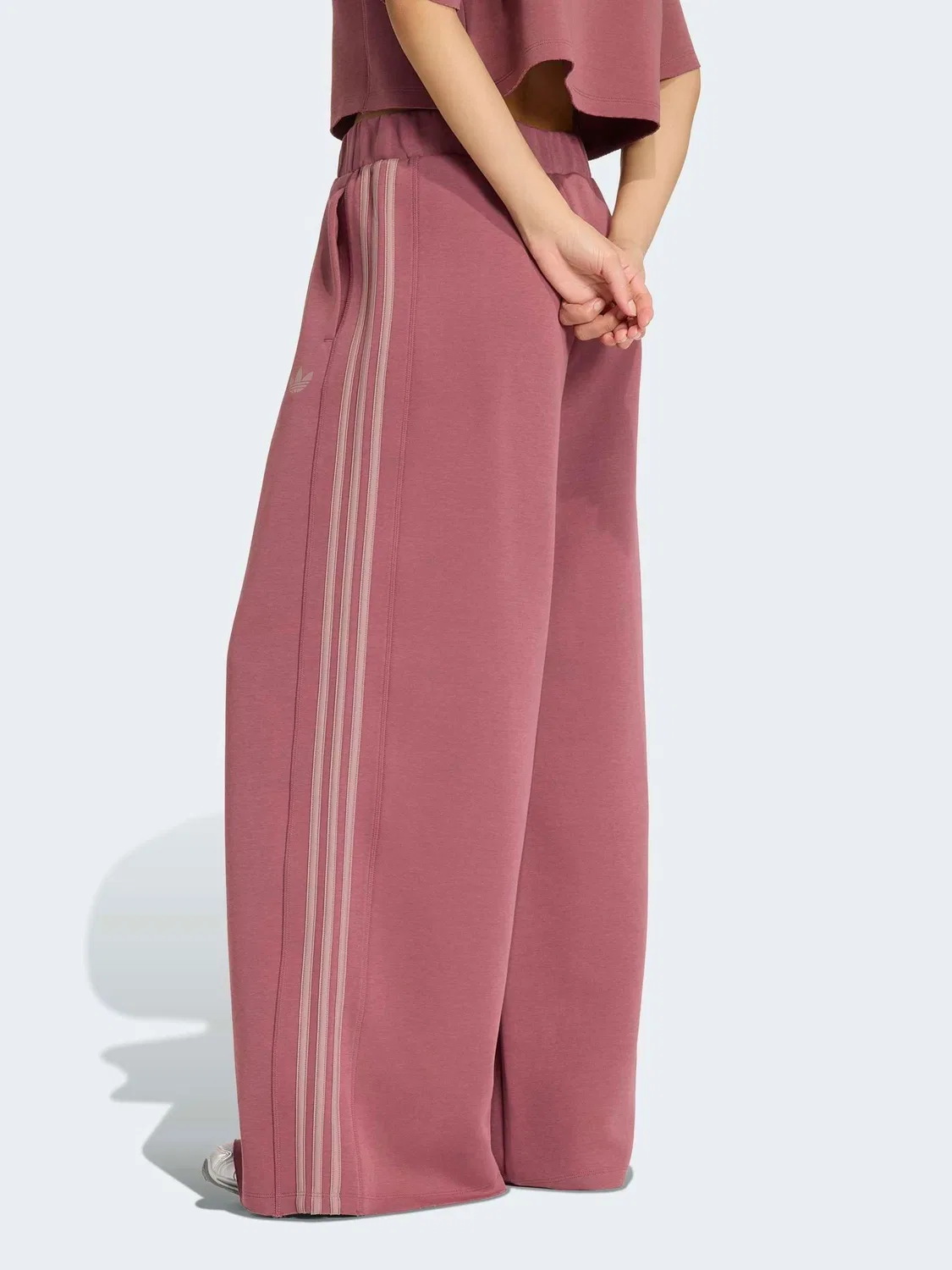 Джоггеры свободного кроя, модель 2.0 Long Trackpant, adidas Originals, бордово-красный — фото 2