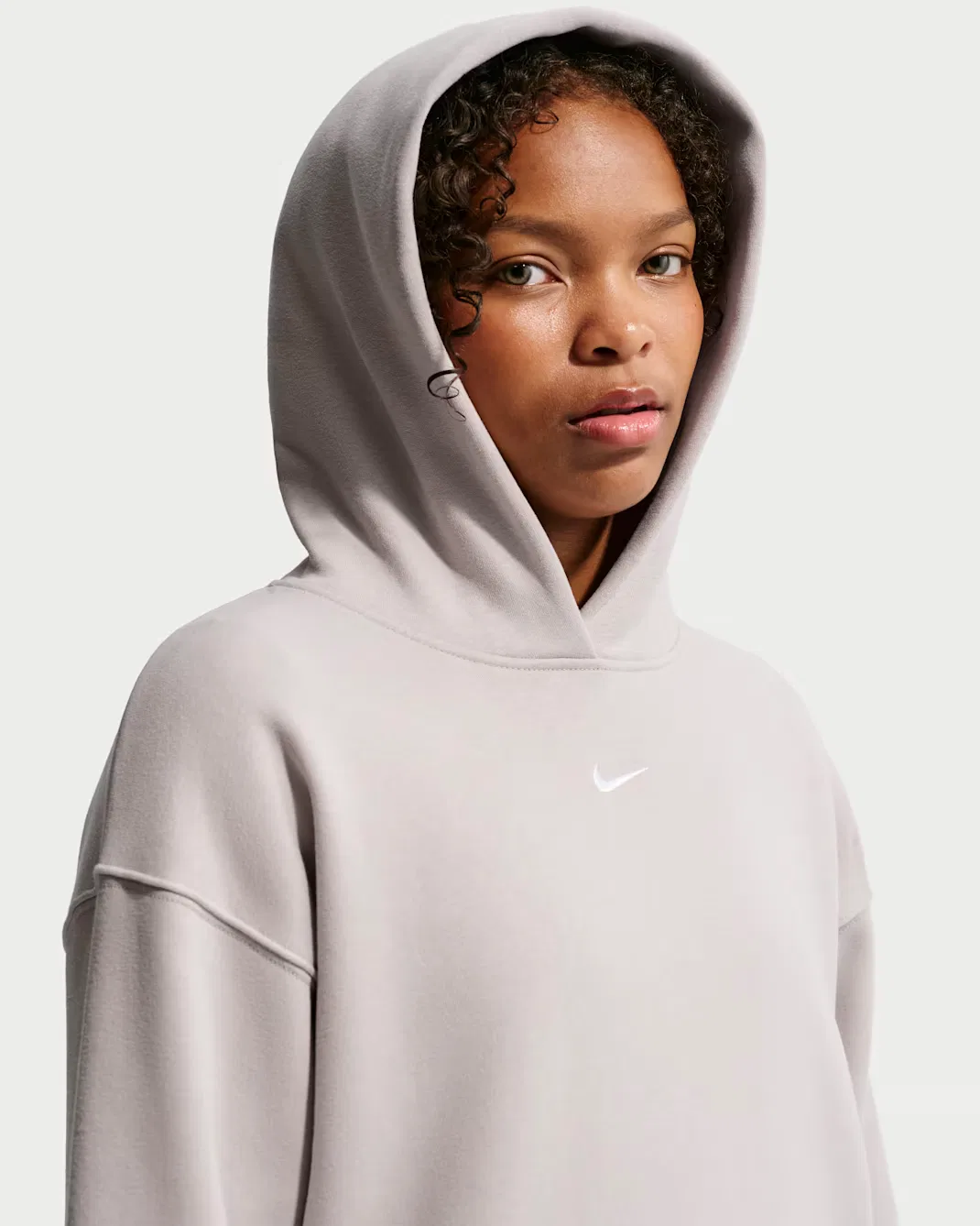 Детская толстовка с капюшоном оверсайз Nike Sportswear Studio Fleece, Moon Particle/White — фото 3