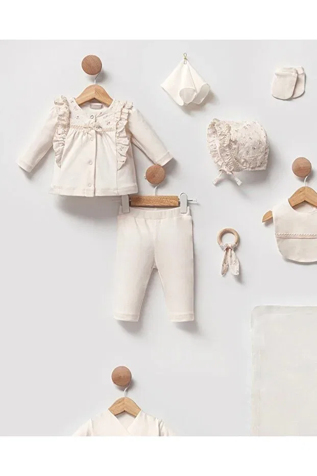 Детский комплект для выписки из роддома органический хлопковый Carmen Mert Baby, Nude Color — фото 3