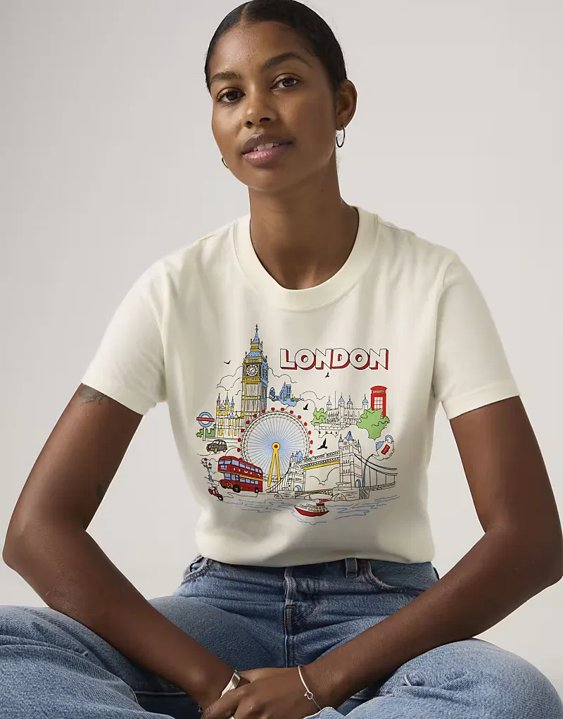 Любимая футболка Levi's Graphic London, белый — фото 4