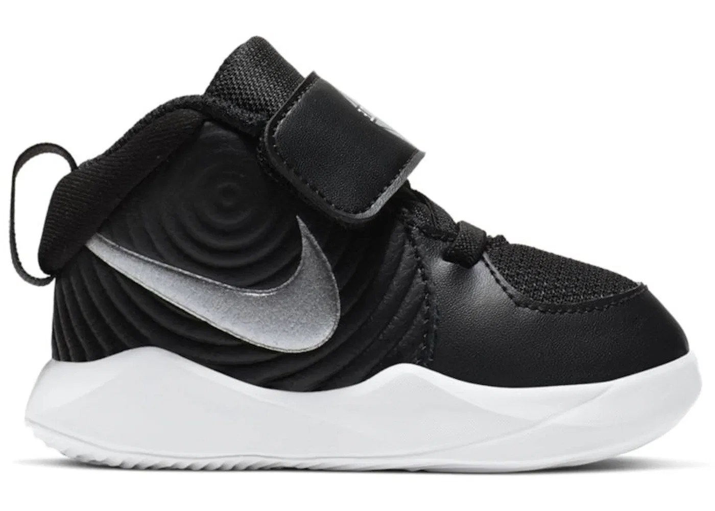 Детские кроссовки для мальчиков с закрытой пяткой Nike Team Hustle D 9 Nike, Black/Wolf Grey/White/Metallic Silver