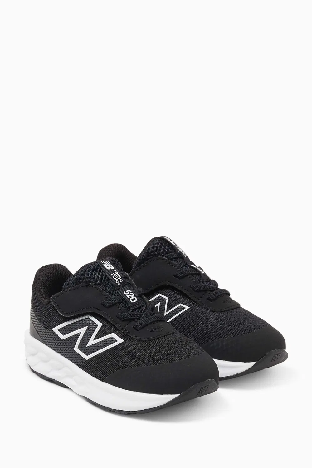 Кроссовки на шнуровке из сетки 520 New Balance