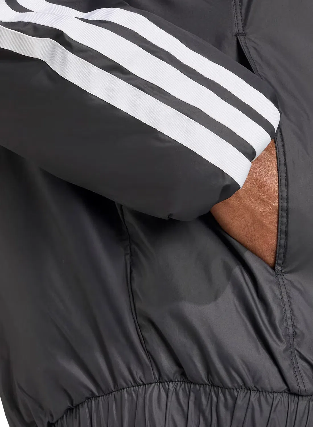 Куртка-бомбер утепленная с термоизоляцией Essentials 3 Stripes Adidas, черный — фото 4