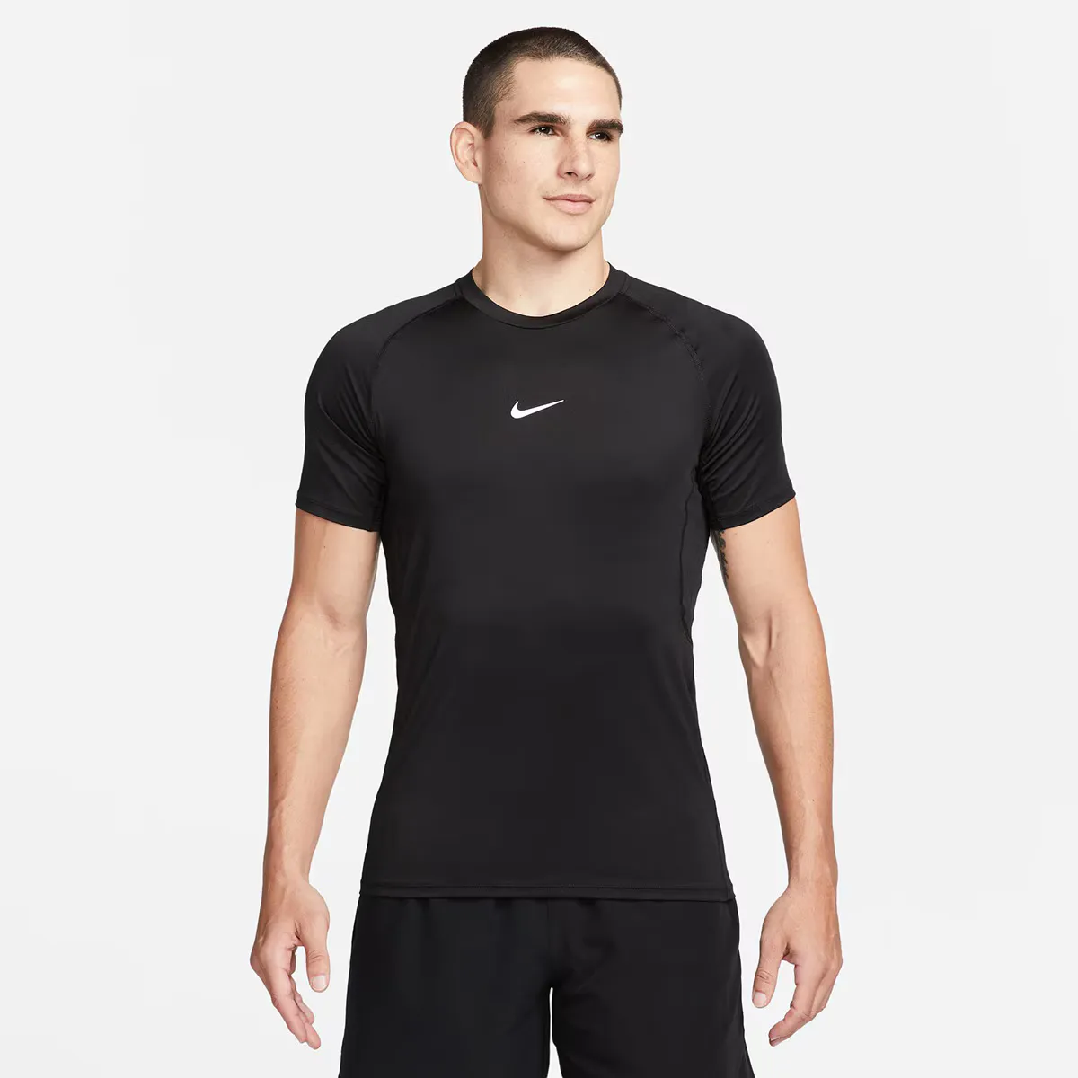 

Футболка мужская Pro Dri-FIT Nike, черный