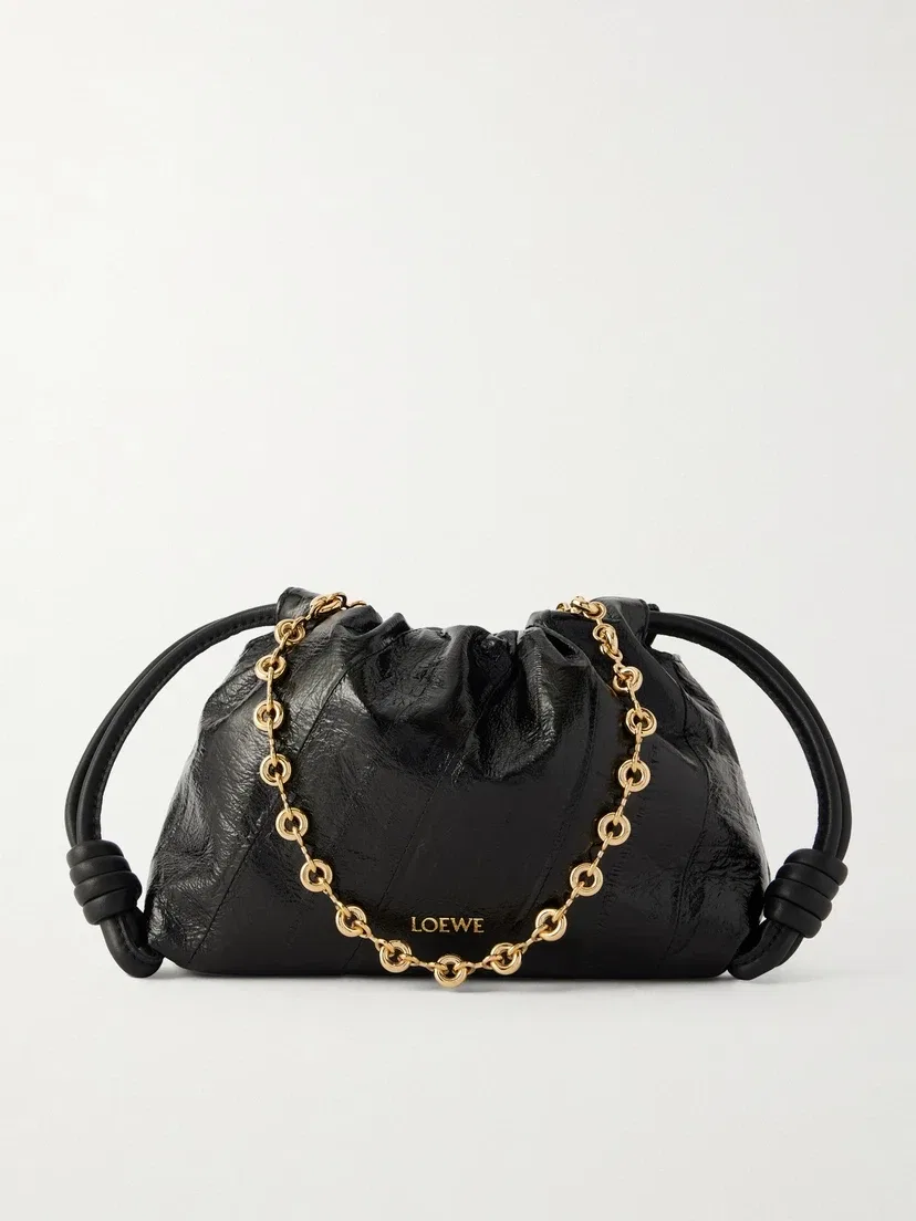 Клатч Flamenco mini из кожи угря жатой выделки с кожаной отделкой LOEWE, черный