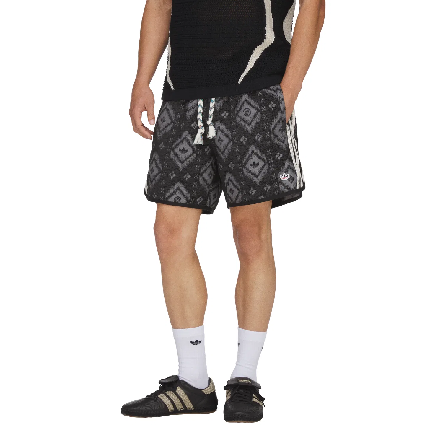 Шорты повседневные с принтом Heritage Adidas Originals Carbon Black — фото 4