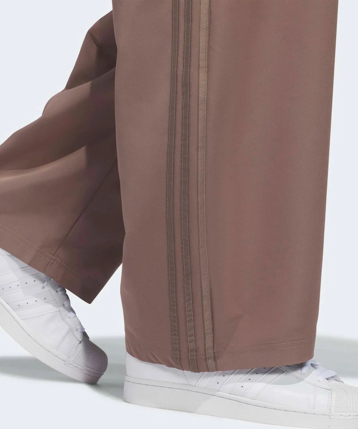 Мужские брюки свободного кроя с широкими штанинами Adidas Originals, Коричневый — фото 4