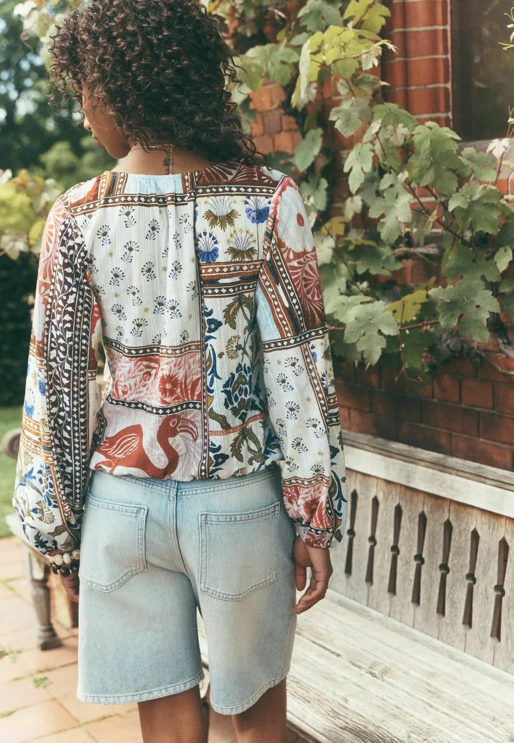 Блузка стандартного кроя с длинными рукавами и вырезом-лодочкой Next, National Trust Next Print — фото 2