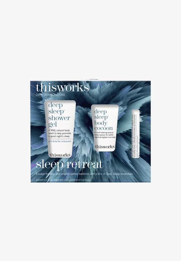 Набор для сна Deep Sleep Retreat Trio Gift Set This Works, состоящий из геля для душа (100 мл), лосьона для тела (50 мл) и спрея для подушки (35 мл) — фото 2