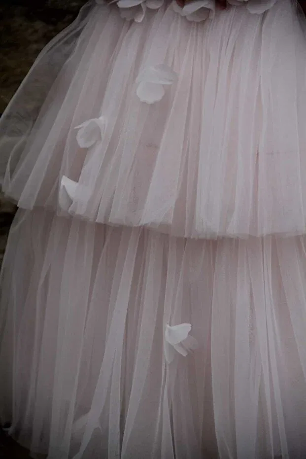 Детское платье для девочек с цветочным принтом Juliette Floral Detailed Tulle Dress Liv Olivia Kids, Ecru — фото 3