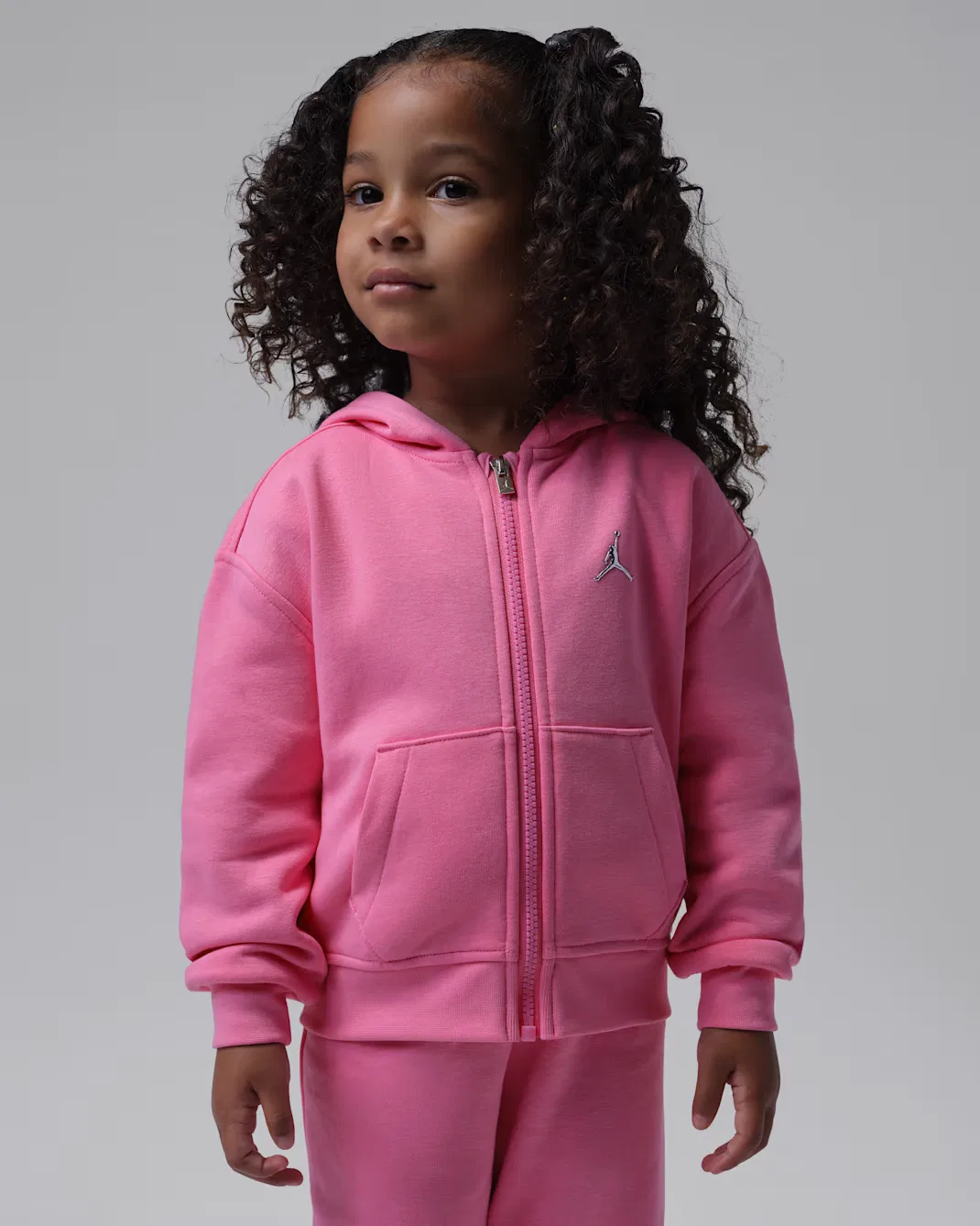 Комплект Jordan Brooklyn Fleece (худи на молнии и брюки) для малышей, Gym Pink — фото 3