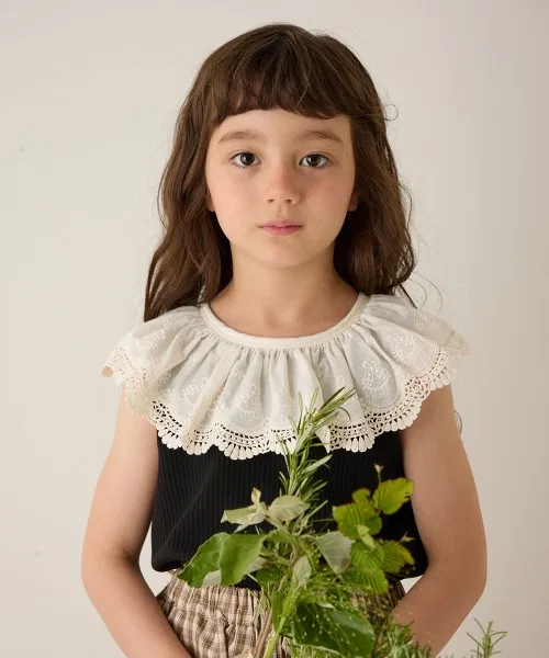 Детский топ без рукавов с цветочной вышивкой, модель Flower Embroidery Lace Collar Rib Tank Top, riziere, White — фото 3
