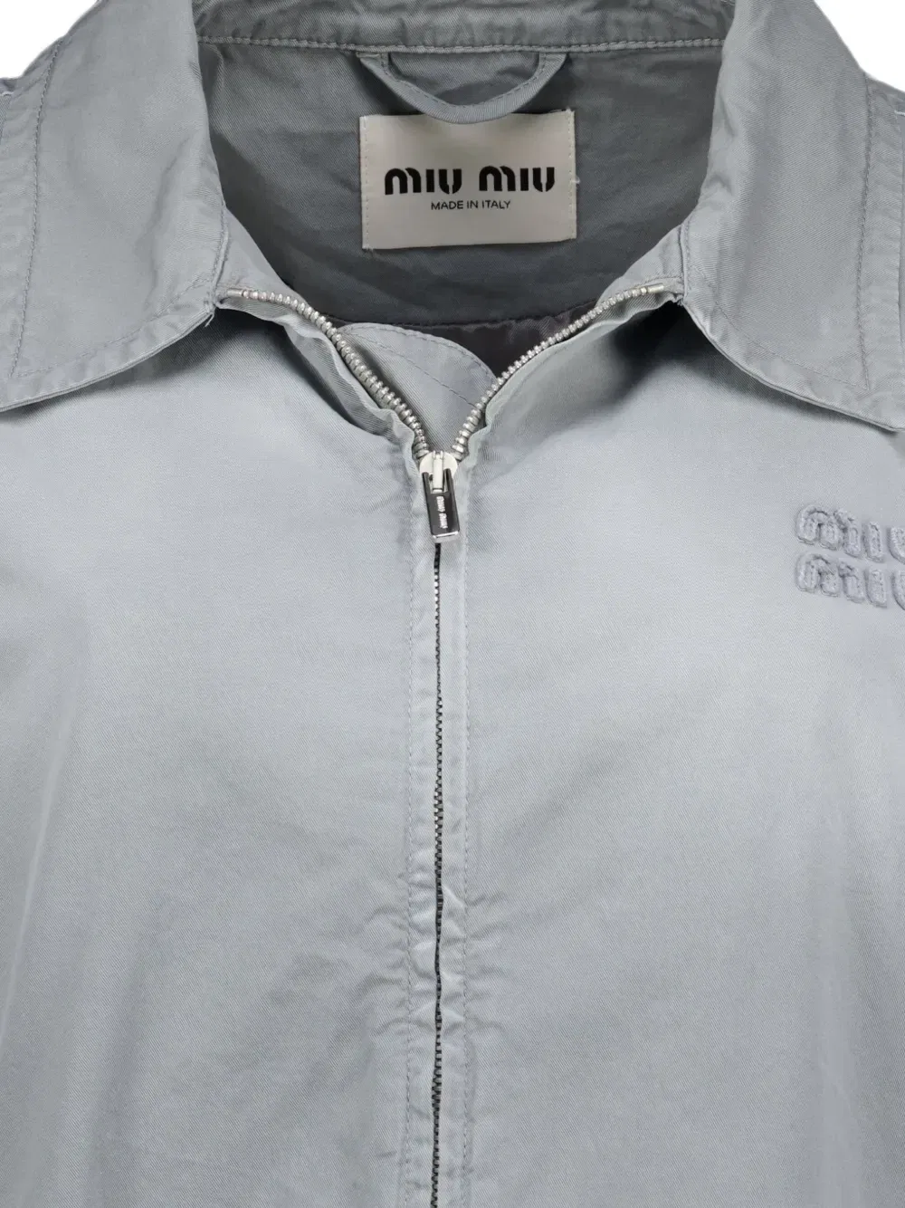 Хлопковая куртка с вышитым логотипом Miu Miu, серый — фото 4